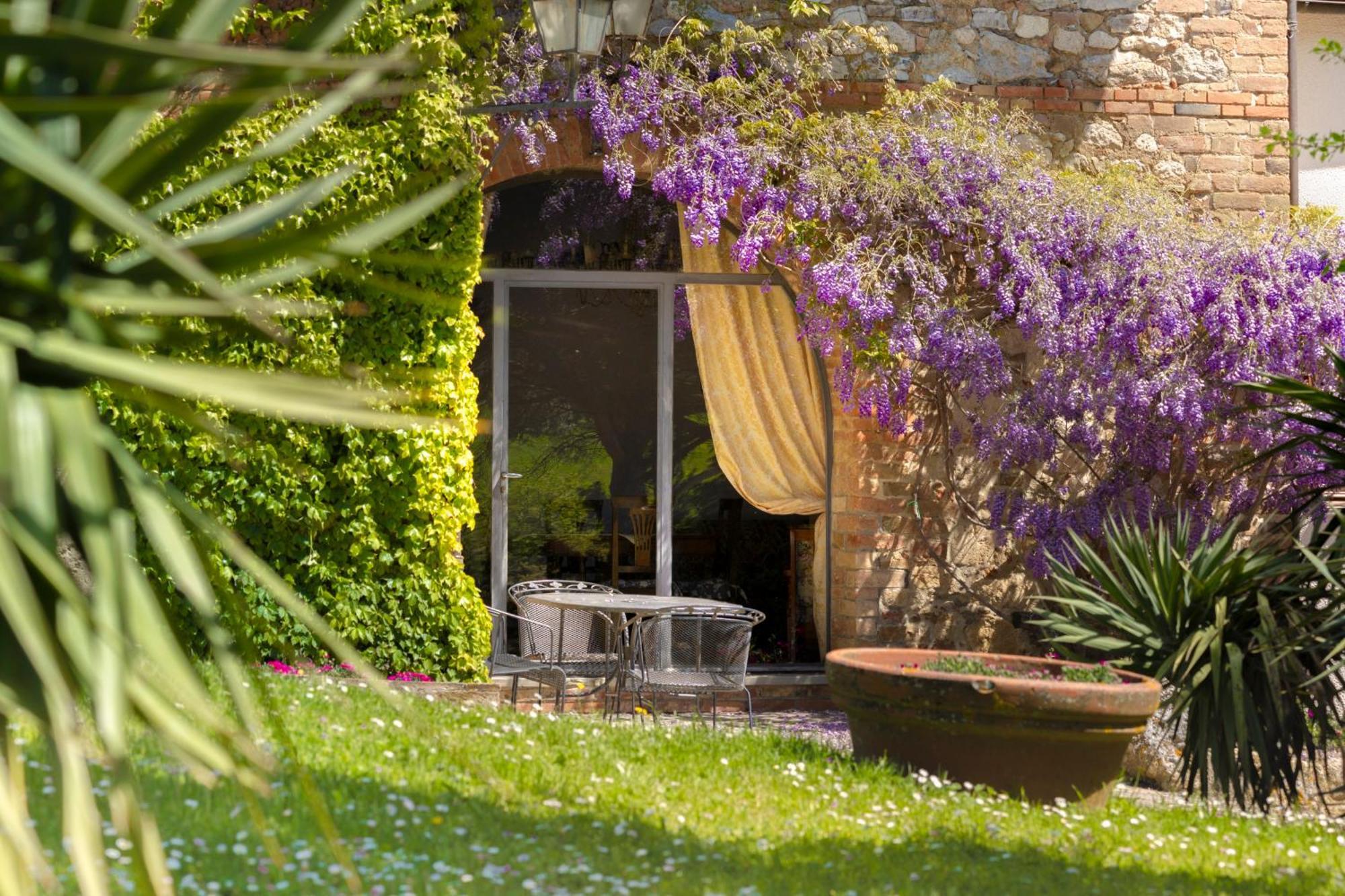 Agriturismo Il Serraglio Montepulciano Ngoại thất bức ảnh