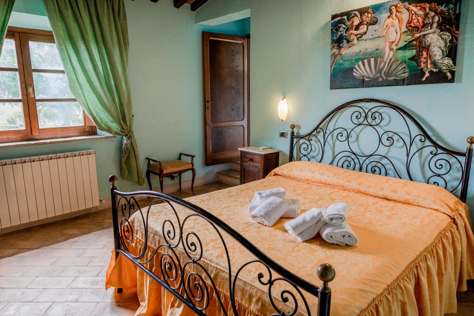 Agriturismo Il Serraglio Montepulciano Ngoại thất bức ảnh