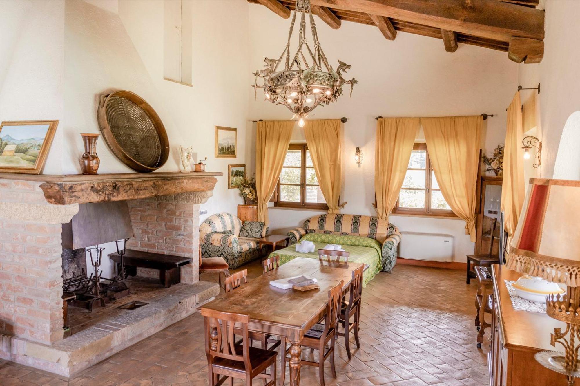 Agriturismo Il Serraglio Montepulciano Ngoại thất bức ảnh